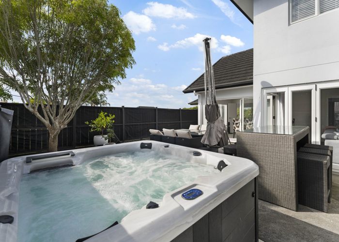  at 4 Rivoli Place, Karaka, Franklin, Auckland