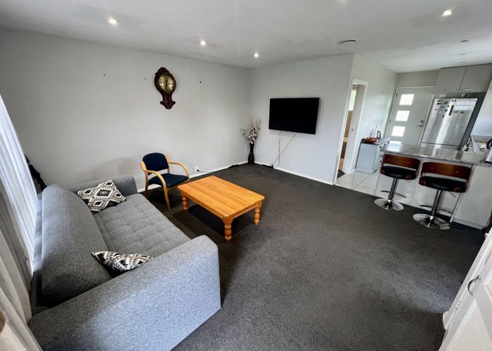  at 2/5 Sarabande Avenue, Redwood, Christchurch City, Canterbury