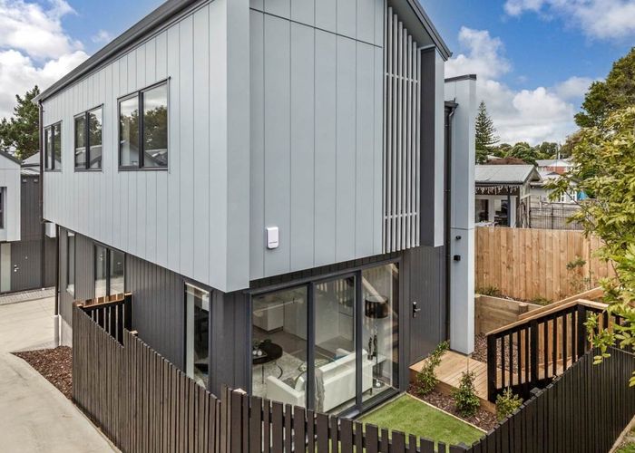  at 28F Noall Street, Te Atatū Peninsula, Auckland