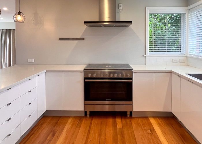  at 180 Centaurus Road, St. Martins, Christchurch City, Canterbury