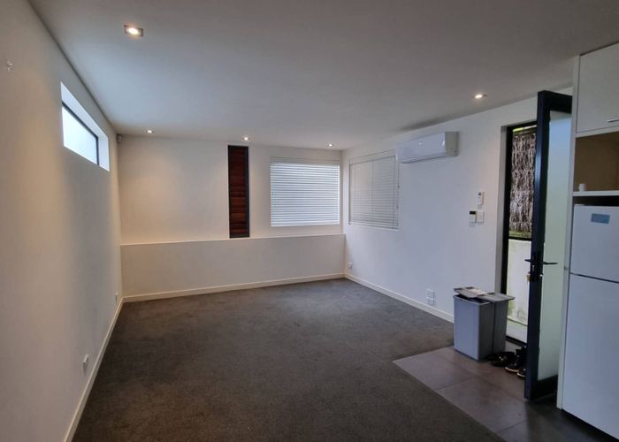  at 160A Bleakhouse Road, Bucklands Beach, Manukau City, Auckland