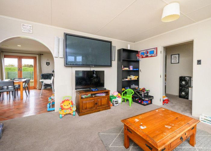  at 17 Egmont Place, Westbrook, Palmerston North, Manawatu / Whanganui