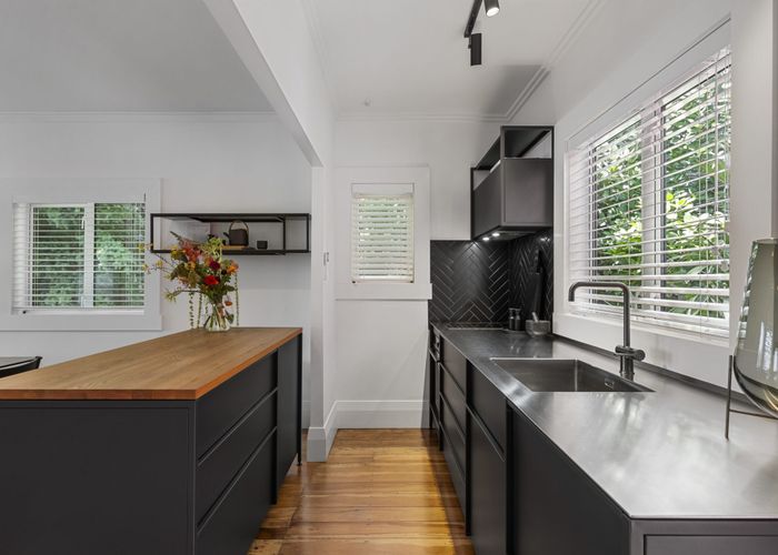  at 27 Garfield Street, Parnell, Auckland