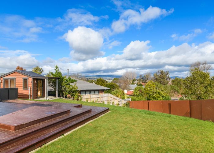  at 2 Waimarama Court, Roslyn, Palmerston North