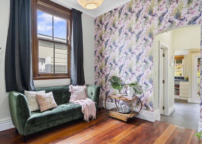  at 8 Royal Street, Berhampore, Wellington