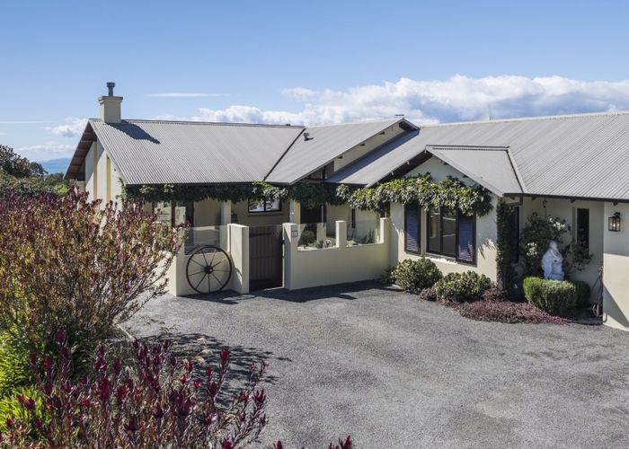 For sale 65 Dawson Road, Mapua, Tasman, Nelson / Tasman homes.co.nz