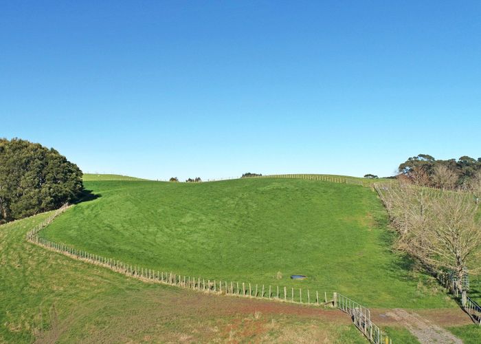  at 237 Ostrich Farm Road, Patumahoe, Franklin, Auckland