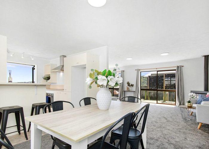  at 2/13 McManaway Grove, Stokes Valley, Lower Hutt, Wellington