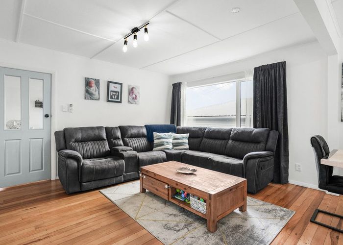  at 61 Petrie Street, Wainuiomata, Lower Hutt