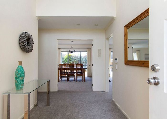  at 12 Eaglemont Drive, Dannemora, Manukau City, Auckland