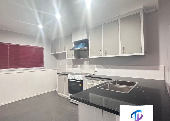  at 121 Kindergarten Drive, Conifer Grove, Papakura, Auckland