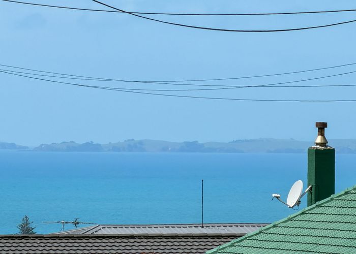  at 107 Sunrise Avenue, Murrays Bay, North Shore City, Auckland