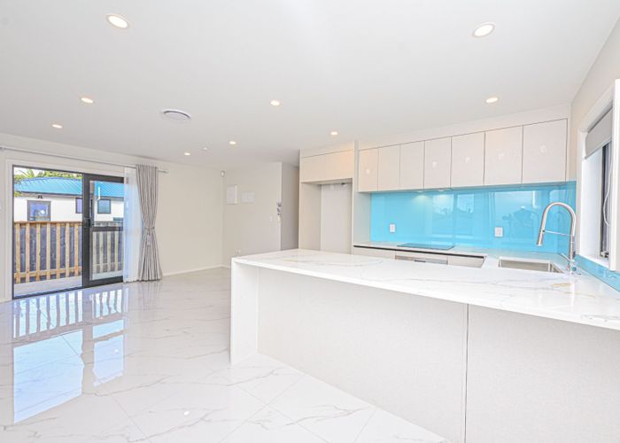  at 15A Mangos Place, Pakuranga, Manukau City, Auckland