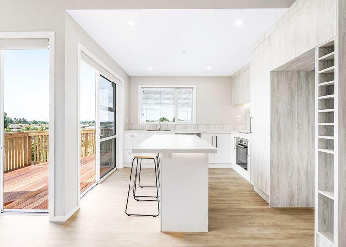  at 2/112 Horsham Downs Road, Rototuna, Hamilton, Waikato