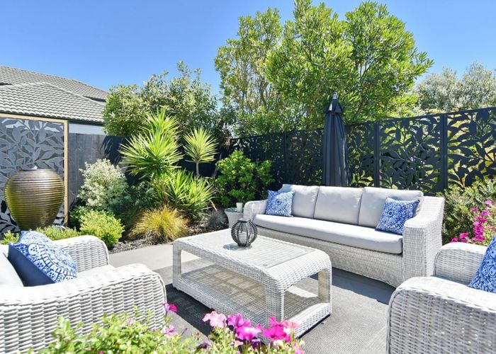  at 10 Glastonbury Drive, Burwood, Christchurch