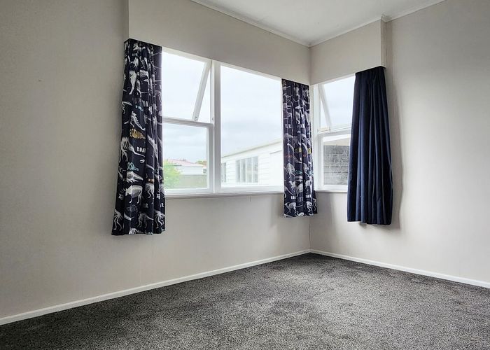  at 3 Hunter Street, Milson, Palmerston North, Manawatu / Whanganui