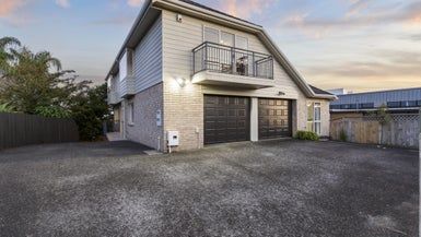  at 64A Rockfield Road, Penrose, Auckland