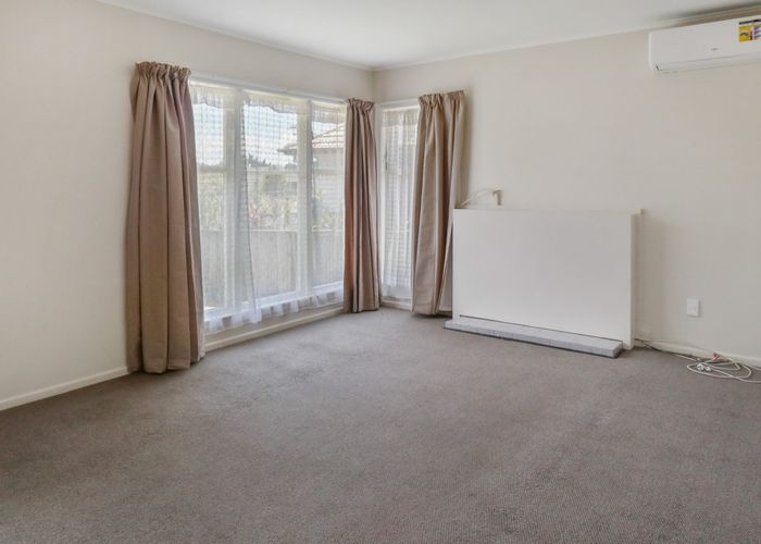  at 6 Bolton Place, Otara, Manukau City, Auckland