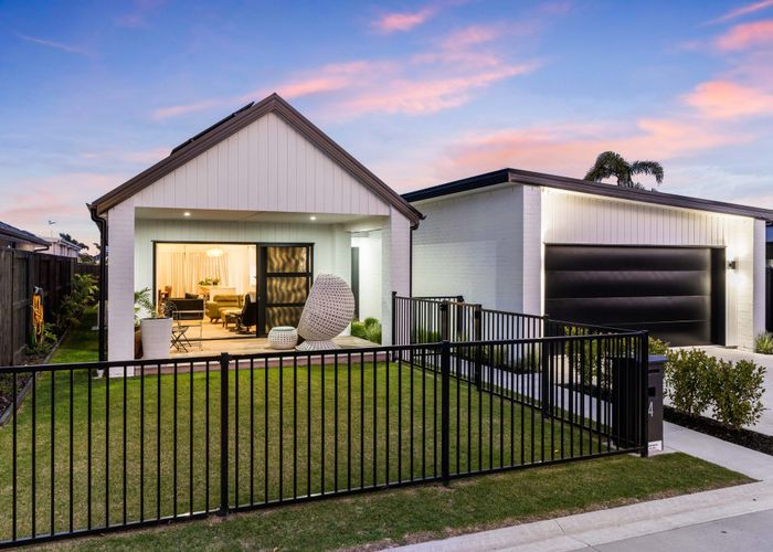  at 4 Sapida Close, Papamoa Beach, Papamoa