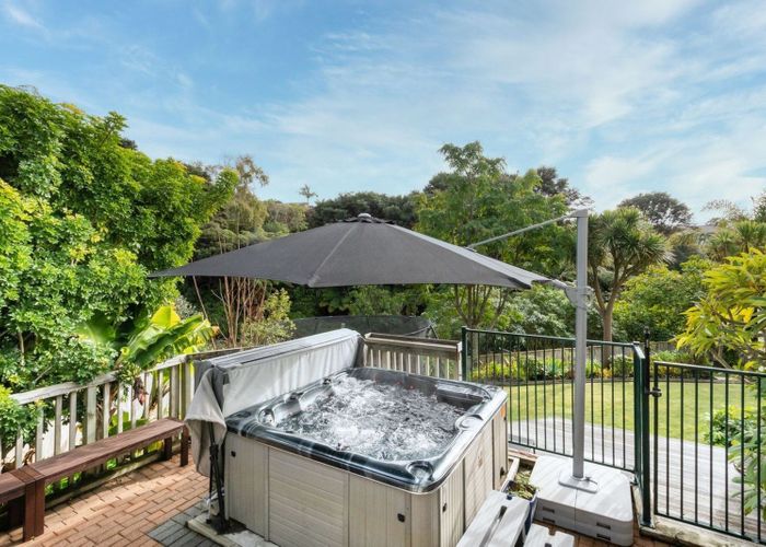  at 35 Vermeer Place, West Harbour, Waitakere City, Auckland