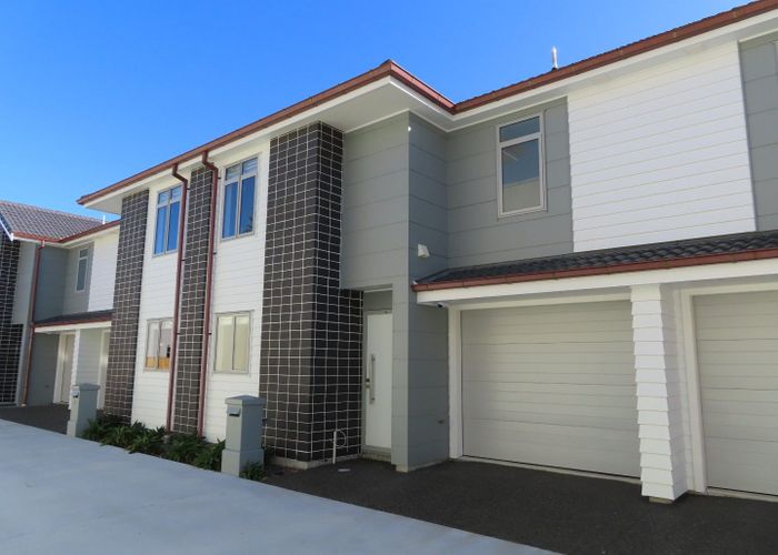  at 5 John Reynolds Square, Lower Hutt, Lower Hutt, Wellington