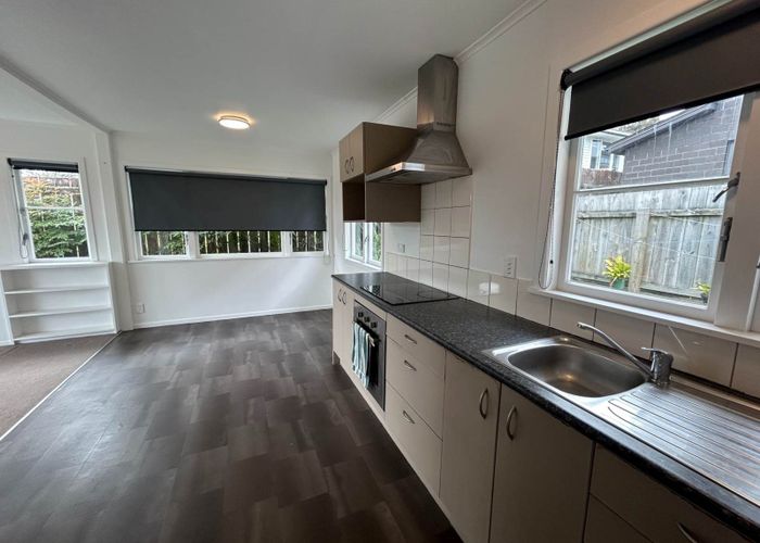  at 53A Sylvan Crescent, Te Atatu South, Waitakere City, Auckland