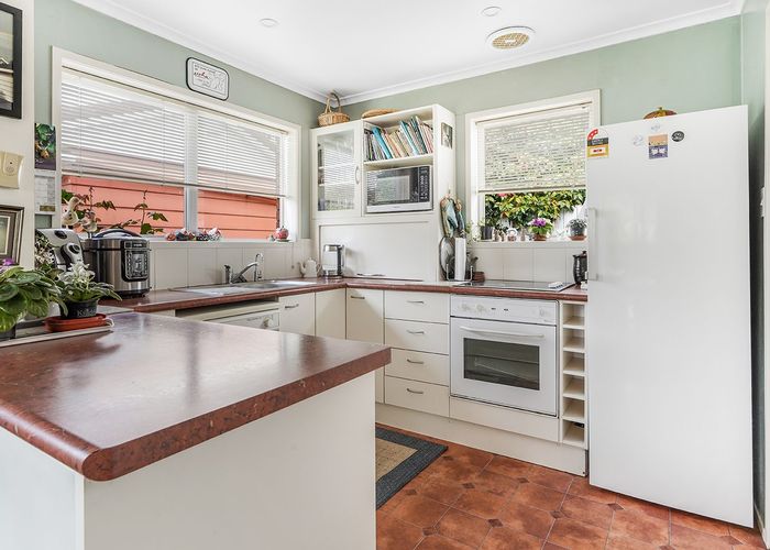  at 950A River Road, Queenwood, Hamilton, Waikato