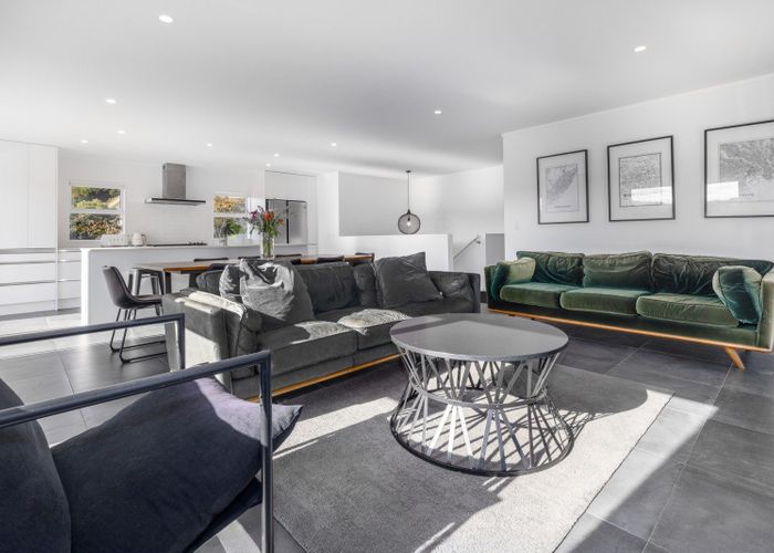  at 11 Botany Lane, Whitby, Porirua, Wellington