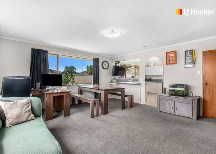  at 14 Windsor Place, Mosgiel, Mosgiel