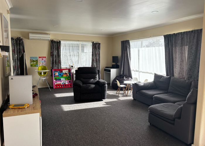  at 57 Pelorus Street, Welcome Bay, Tauranga, Bay Of Plenty