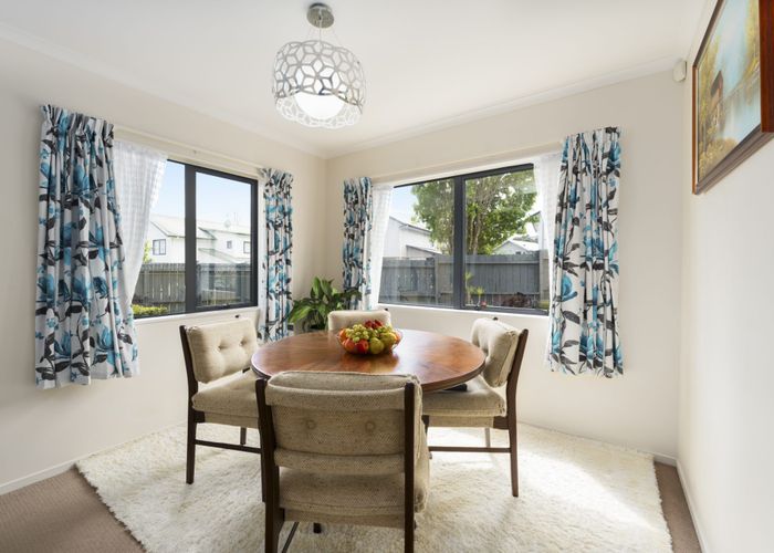  at 6 Newfound Way, Glen Eden, Waitakere City, Auckland
