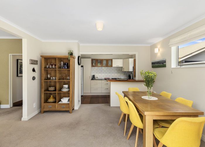  at 10 Hildreth Street, Karori, Wellington