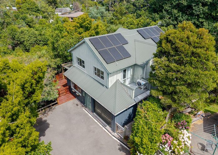  at 8a Williams Terrace, Fitzherbert, Palmerston North, Manawatu / Whanganui