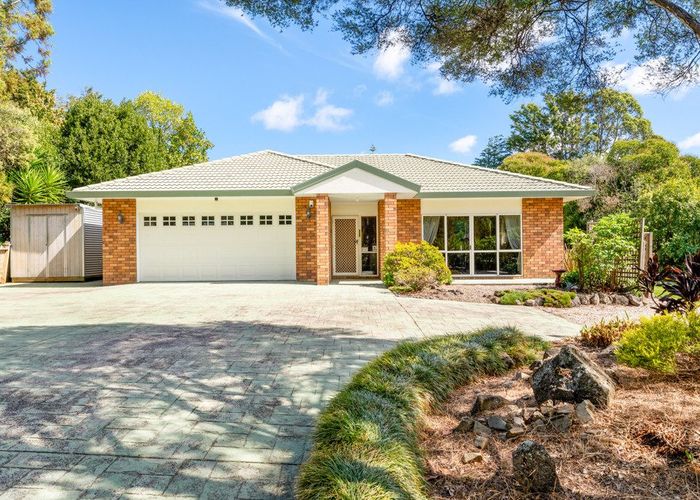  at 4 Cloverfields Drive, Waimauku, Rodney, Auckland