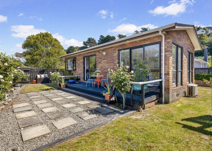  at 310A Main Road, Tawa, Wellington