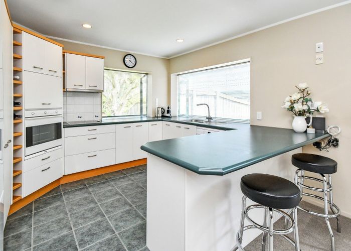  at 91 Rushgreen Avenue, Pahurehure, Papakura