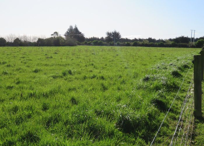  at 21 Trotter Road, Woodlands, Invercargill