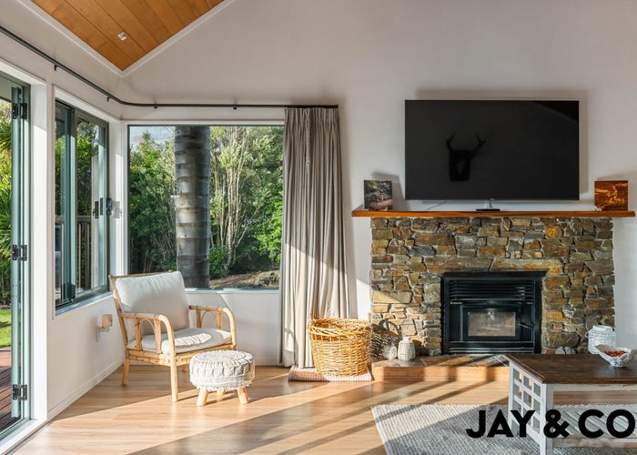  at 2284D Hunua Road, Papakura