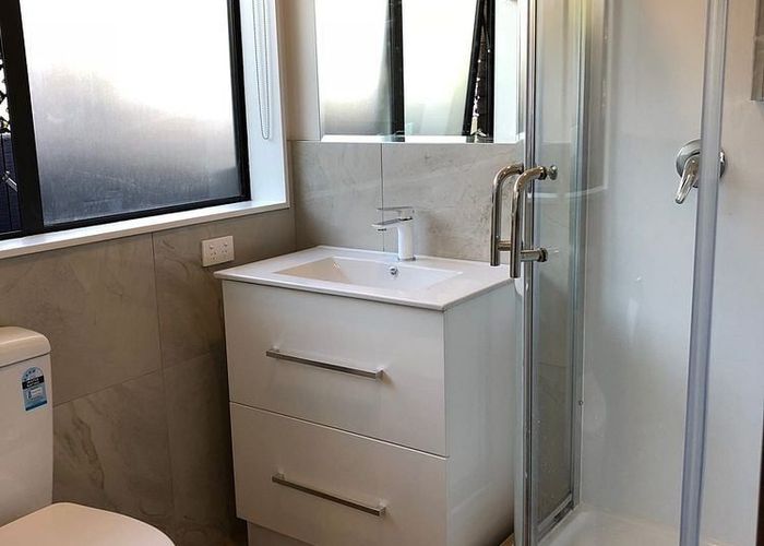  at 7 Kallaroo Place, Botany Downs, Manukau City, Auckland