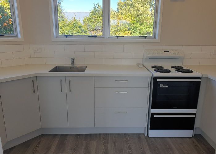  at 2/608 Elm Road, Akina, Hastings