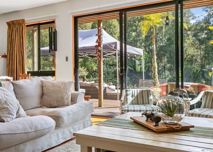  at 16 Jack Barry Road, Albany