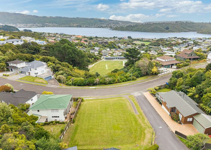  at 107 Eskdale Road, Papakowhai, Porirua, Wellington
