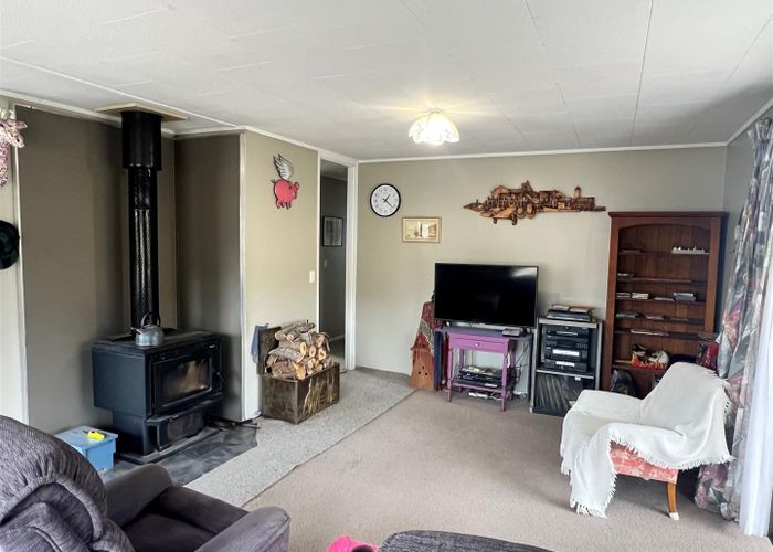  at 14 Anderson Street, Reefton, Buller, West Coast