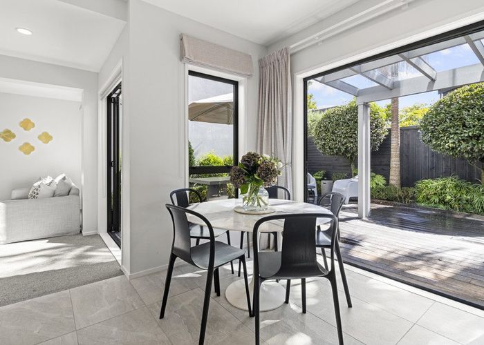  at 4/5 Hepburn Street, Freemans Bay, Auckland