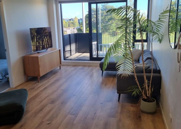  at 104/4 Rauroa Lane, Hobsonville, Waitakere City, Auckland