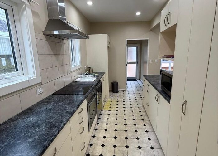  at 22 Rolleston Street, Mount Cook, Wellington, Wellington