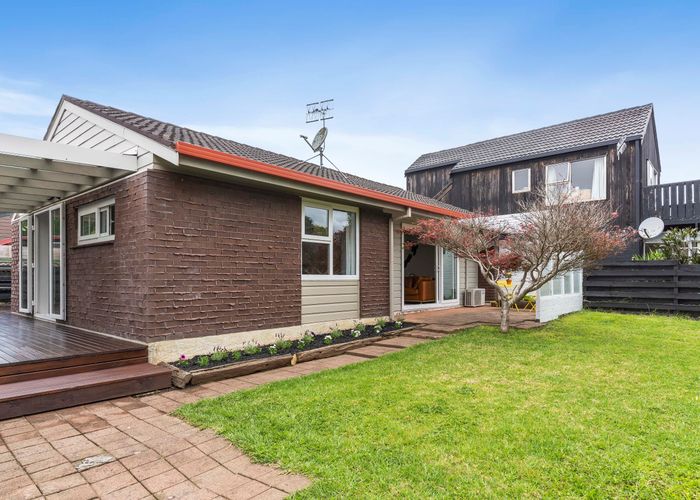  at 17 Pohutukawa Place, Ellerslie, Auckland