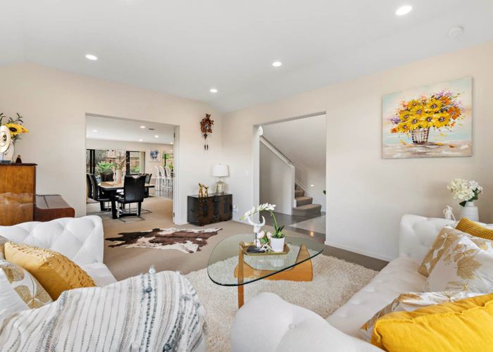  at 18 Valderama Drive, Flat Bush, Auckland