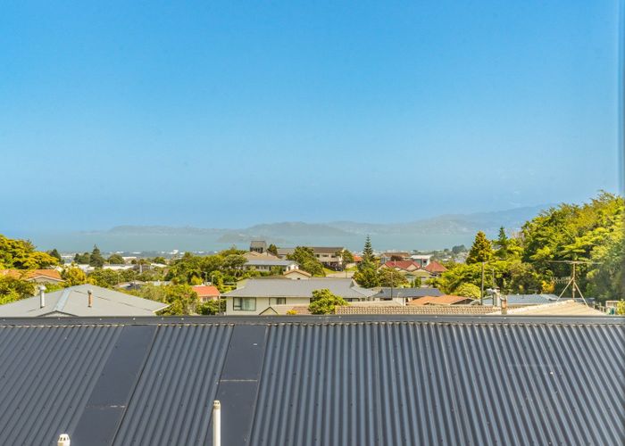  at 222 Major Drive, Kelson, Lower Hutt, Wellington