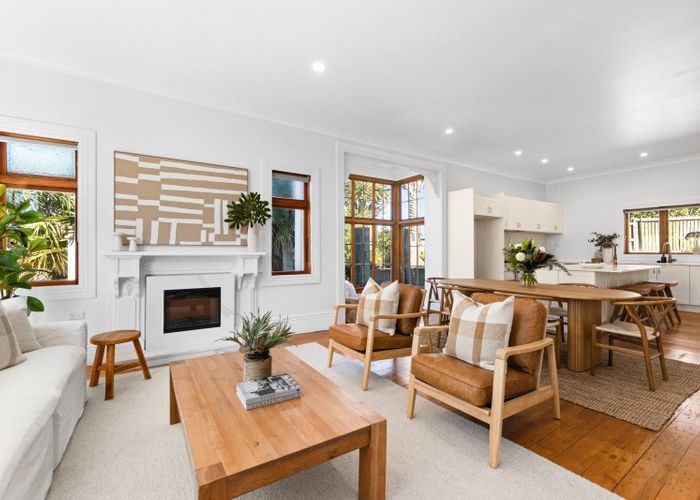  at 26 Thompson Road, Bluff Hill, Napier